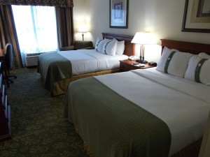 Holiday Inn Hotel & Suites: