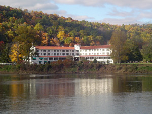 Shawnee Inn and Golf Resort