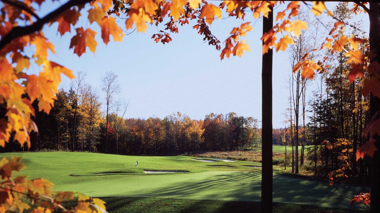 golf courses near turning stone casino