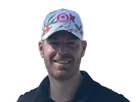 man-wearing-florida-golf-school-hats